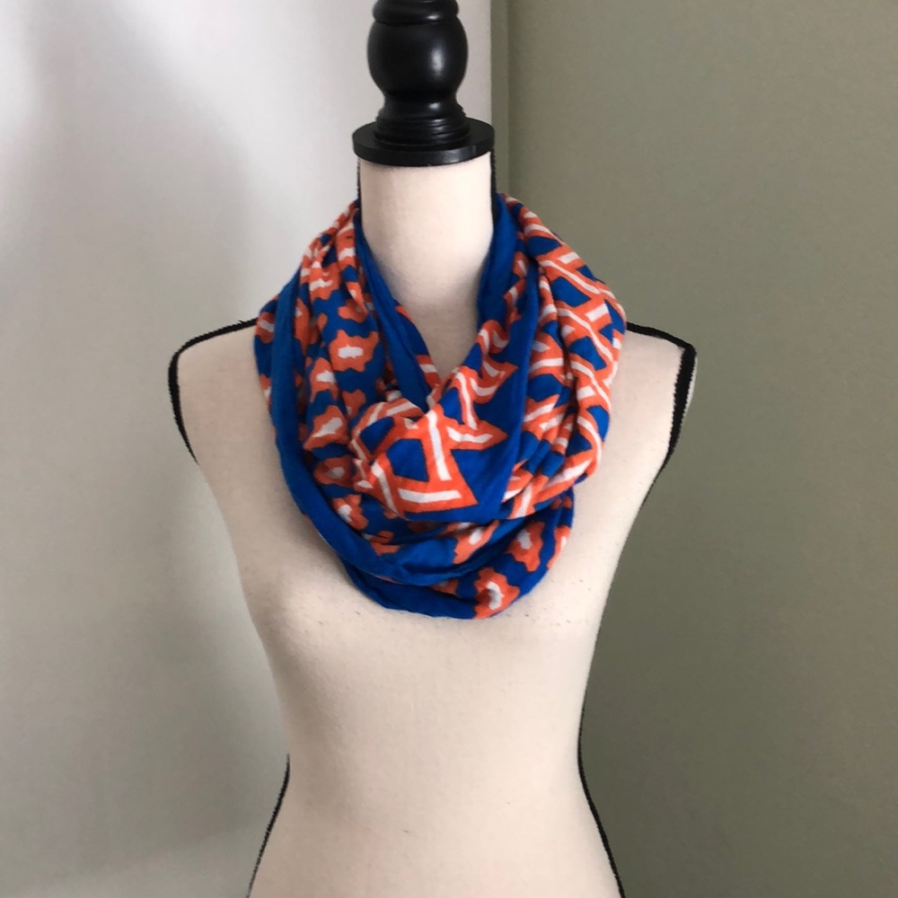 ❤️3X20 Mud Pie Gameday Infinity Scarf Blue/ Orange Geometric Print Light… - Picture 2 of 10